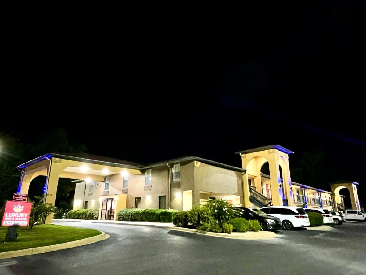 Luxury Inn & Suites Selma Exterior photo