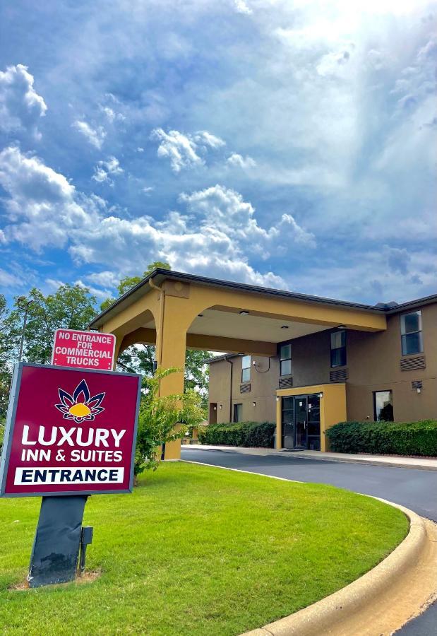 Luxury Inn & Suites Selma Exterior photo