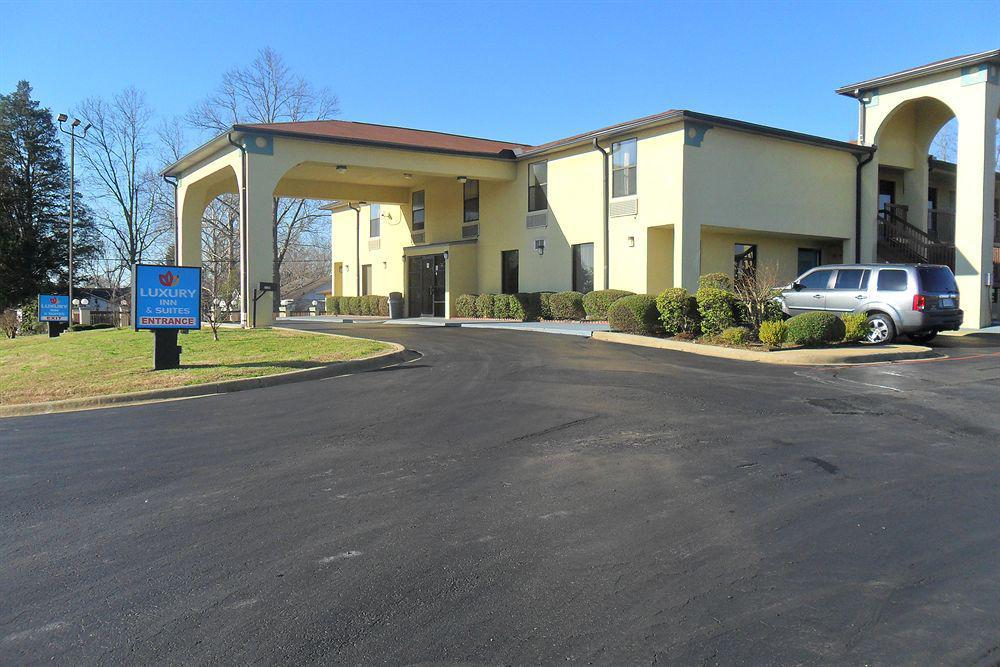 Luxury Inn & Suites Selma Exterior photo